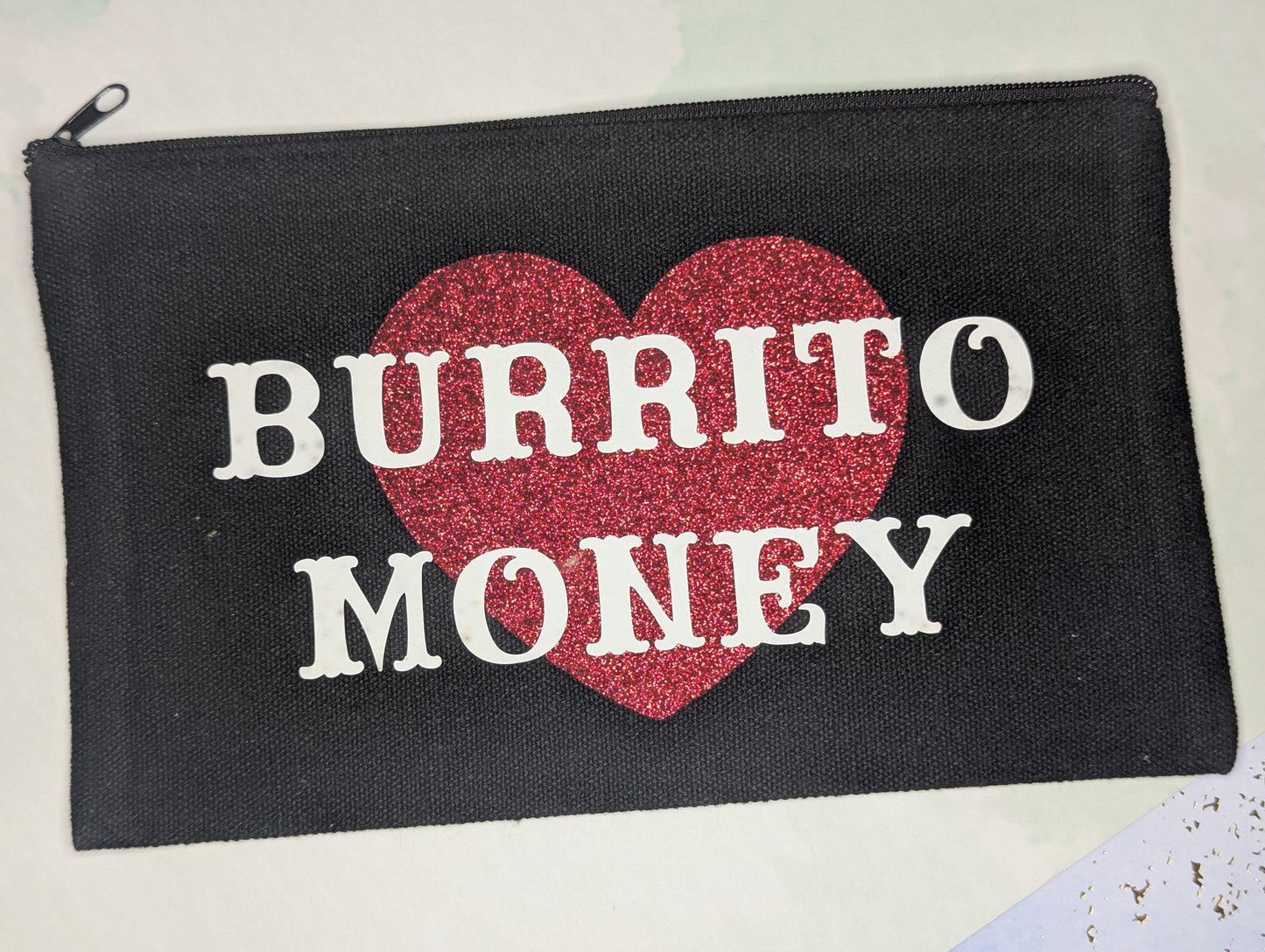 burrito $ zip clutch